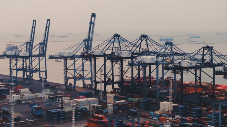 Sequence 04.00_00_40_02.Still009